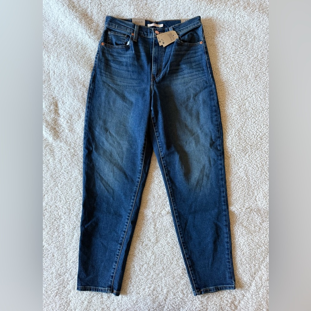 Levi's Women’s High-Waisted Mom Blue Jeans Size 29 x 29 New with Tags